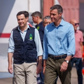 El presidente del Gobierno, Pedro Sánchez, y el de la Junta de Andalucía, Juanma Moreno. Francisco J. Olmo / Europa Press El presidente del Gobierno, Pedro Sánchez, y el de la Junta de Andalucía, Juanma Moreno. Francisco J. Olmo / Europa Press