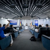 La rueda de prensa del Gobierno tras el Consejo de Ministros de este martes. A. Pérez Meca / Europa Press