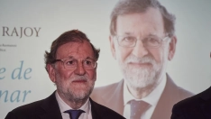EuropaPress 7178038 expresidente gobierno mariano rajoy presenta libro arte gobernar 18