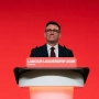 El nuevo líder del Partido Laborista del Reino Unido, Andy Burnham. Fuente: @UKLabour en X