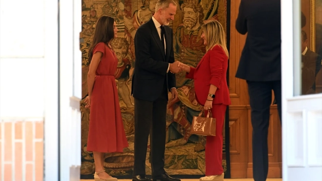 Sus Majestades los Reyes, Don Felipe VI y Doña Letizia, durante la audiencia que ofrecen a la Selección Española de fútbol tras proclamarse vencedora de la Copa Mundial de la Fifa. José Oliva / Europa Press Sus Majestades los Reyes, Don Felipe VI y Doña Letizia, durante la audiencia que ofrecen a la Selección Española de fútbol tras proclamarse vencedora de la Copa Mundial de la Fifa. José Oliva / Europa Press