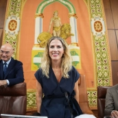 La nueva presidenta del Parlamento andaluz, Ana Mestre, al inicio del Pleno. María José López / Europa Press