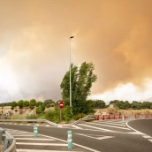 Carretera cortada, a 24 de julio de 2026, en Chapinería, Madrid. A. Pérez Meca / Europa Press