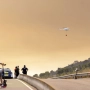 Helicóptero durante las labores de extinción del incendio forestal en Vall d'Uixó, Castellón. Carme Ripollés / Europa Press