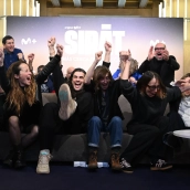 Oliver Laxe, “tranquilo” ante los Oscar: Sirat compite con “dinosaurios” y ya es un éxito para el cine español