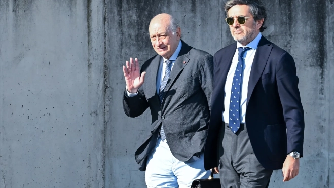 El exministro de Interior, Jorge Fernández Díaz (i), y su abogado Jesús Mandri (d) a su llegada a la Audiencia Nacional. Gustavo Valiente / Europa Press El exministro de Interior, Jorge Fernández Díaz (i), y su abogado Jesús Mandri (d) a su llegada a la Audiencia Nacional. Gustavo Valiente / Europa Press