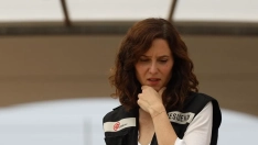 Las justificaciones de Ayuso tras la compra con dinero público de un ático de lujo le acercan a un nuevo problema legal: el Plan General de Madrid no permite oficinas en esa planta