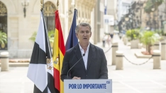 El presidente del Partido Popular, Alberto Núñez Feijóo, este sábado en Ceuta. Marcos Moreno / Europa Press