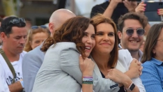 La presidenta de la Comunidad de Madrid, Isabel Díaz Ayuso, y la alcaldesa de Alcalá de Henares, Judith Piquet. Fuente: cuenta X @JudithPiquet