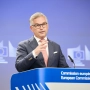 El comisario europeo de Interior y Migración, Magnus Brunner, en rueda de prensa. Fuente: Claudio Centonze / Comisión Europea