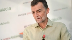 El portavoz de Por Andalucía y coordinador federal de Izquierda Unida, Antonio Maíllo, durante una entrevista concedida a Europa Press. María José López / Europa Press