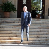 El Rey VI junto a Juan Jesús Vivas Lara, presidente de la Ciudad Autónoma de Ceuta. Raúl Terrel/Europa Press.