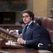 El diputado de la ultraderecha VOX José María Figaredo durante una sesión plenaria en el Congreso de los Diputados. Alberto Ortega / Europa Press