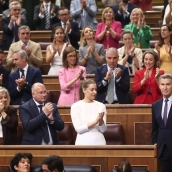 EuropaPress 7618775 presidente pp alberto nunez feijoo recibe aplauso bancada popular sesion