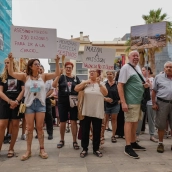 EuropaPress 7628895 decenas personas manifestacion reclamar supresion aforamiento expresidente