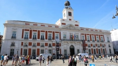 Fachada de la Real Casa de Correos, sede del gobierno de la Comunidad de Madrid. Marta Fernández / Europa Press
