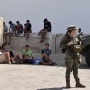 Varios militares dan apoyo a efectivos de la Policía Nacional en Ceuta. Gabriela Sardá Núñez / Europa Press