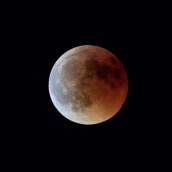 Eclipse de Luna visto desde Madrid el 27 de julio de 2018. Eduardo Parra / Europa Press