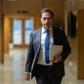 El vicepresidente primero y ministro de Economía, Comercio y Empresa, Carlos Cuerpo. Eduardo Parra / Europa Press El vicepresidente primero y ministro de Economía, Comercio y Empresa, Carlos Cuerpo. Eduardo Parra / Europa Press