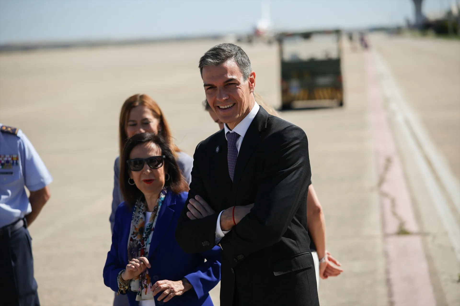 EuropaPress 7538950 presidente gobierno pedro sanchez ministra defensa margarita robles acto