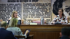 Asiento del compareciente vacío en la Comisión de Asuntos Exteriores, en el Senado, a 17 de agosto. Alejandro Martínez Vélez / Europa Press
