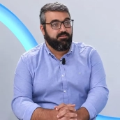 El diputado ceutí del PSOE, Melchor León, en una entrevista. E.E. El diputado ceutí del PSOE, Melchor León, en una entrevista. E.E.