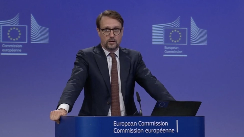 El portavoz comunitario de Interior y Migraciones, Markus Lammert, en rueda de prensa. Fuente: Comisión Europea