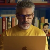 Pedro Almodóvar presenta el tráiler de ‘Amarga Navidad’