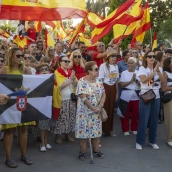Decenas de personas durante una manifestación pacífica el pasado domingo 30 de agosto en Ceuta. Marcos Moreno / Europa Press