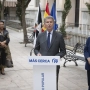 El presidente del Partido Popular, Alberto Núñez Feijóo (i), y el presidente de Ceuta, Juan Jesús Vivas (d), durante el acto institucional con motivo del Día de Ceuta. Marcos Moreno / Europa Press