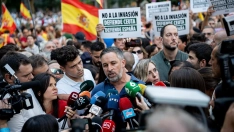 El presidente de la ultraderecha Vox, Santiago Abascal , interviene durante la concentración por Ceuta en Madrid. Gabriel Luengas / Europa Press