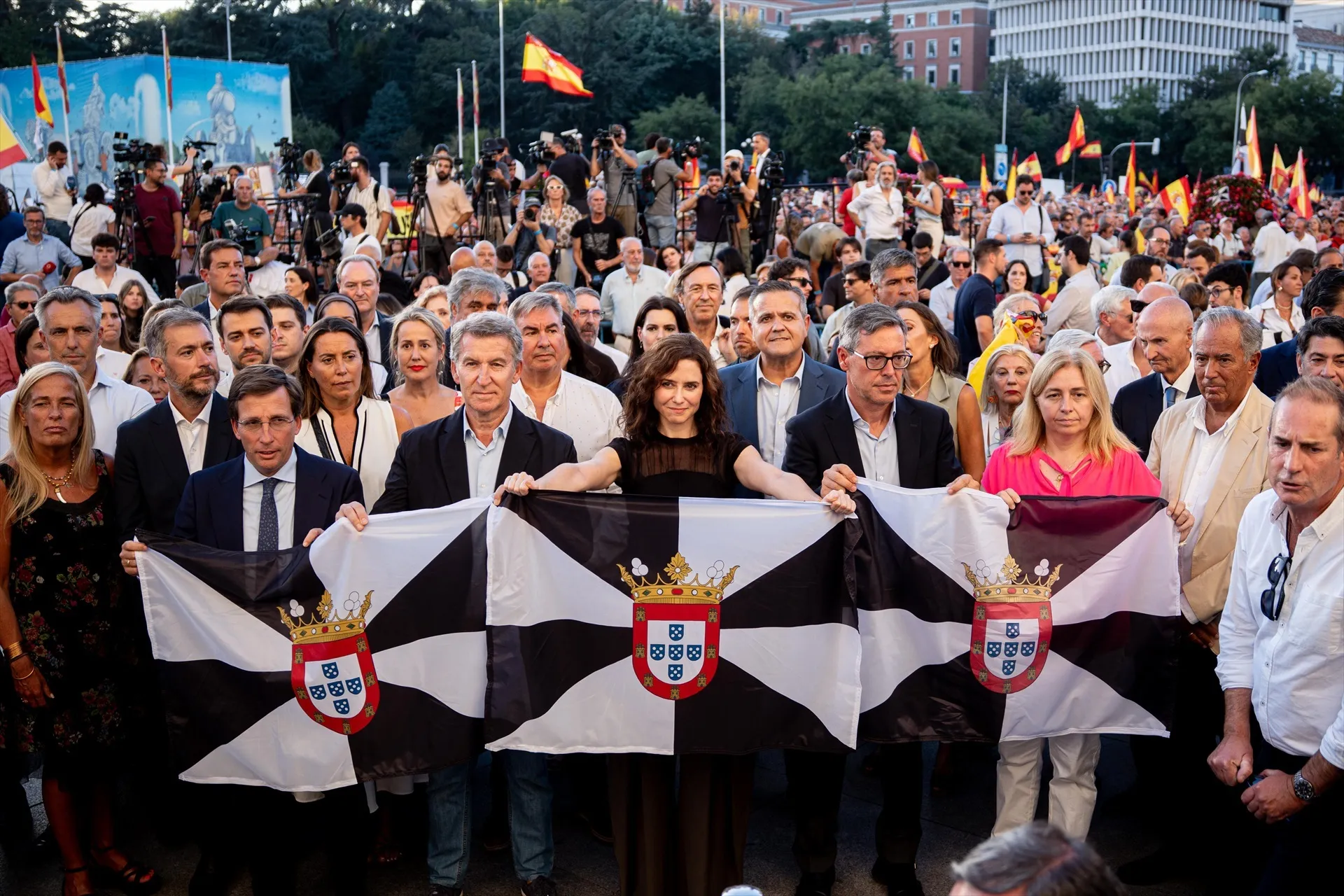EuropaPress 7744978 decenas personas concentracion solidaridad ceuta septiembre 2026 madrid (1)