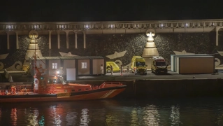 Un barco de Salvamento Marítimo en el puerto de La Restinga, Antonio Sempere/Europa Press.