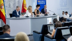 EuropaPress 7757766 i d ministro politica territorial memoria democratica angel victor torres