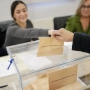 EuropaPress 7368519 castellanoleoneses votan colegio electoral 15 marzo 2026 salamanca castilla