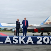 El presidente de la Federación de Rusia, Vladímir Putin (i), junto al presidente de Estados Unidos, Donald Trump (d), en su último encuentro en Alaska el pasado 2025. Foto de archivo: White House Gallery