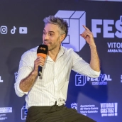 RTVE presenta 'Hitster' en el FesTVal: así es el nuevo concurso musical de Dani Martínez con 32 famosos