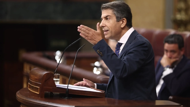 El diputado del Partido Popular Pedro Muñoz Abrines, durante su intervención en el Congreso. Eduardo Parra / Europa Press