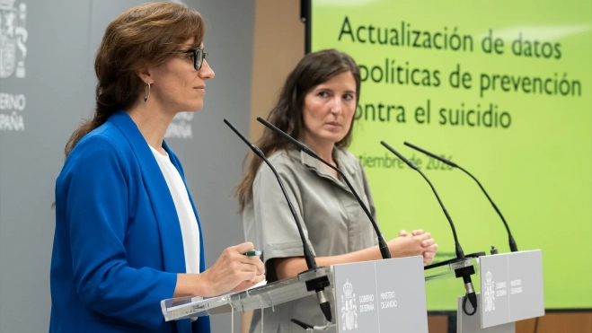 La ministra de Sanidad, Mónica García, y la comisionada de Salud Mental, Belén González, actualizan los datos y presentan las políticas de prevención frente al suicidio, en el Ministerio de Sanidad. Diego Radamés / Europa Press La ministra de Sanidad, Mónica García, y la comisionada de Salud Mental, Belén González, actualizan los datos y presentan las políticas de prevención frente al suicidio, en el Ministerio de Sanidad. Diego Radamés / Europa Press