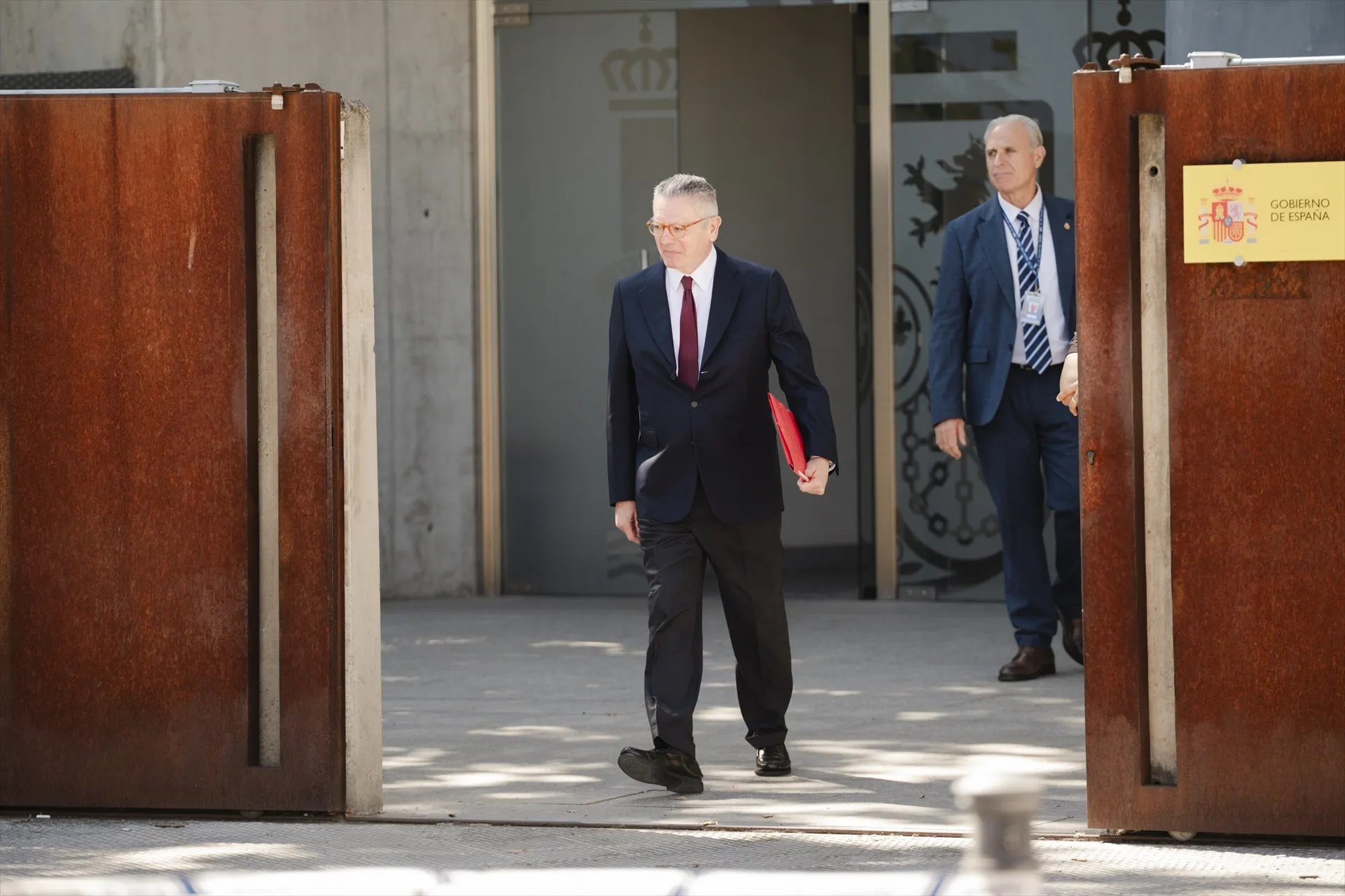 El expresidente de la Comunidad de Madrid, Alberto Ruiz-Gallardón, a su salida de la Audiencia Nacional. Mateo Lanzuela / Europa Press El expresidente de la Comunidad de Madrid, Alberto Ruiz-Gallardón, a su salida de la Audiencia Nacional. Mateo Lanzuela / Europa Press