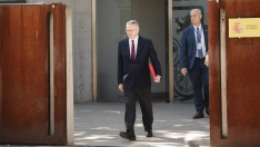 El expresidente de la Comunidad de Madrid, Alberto Ruiz-Gallardón, a su salida de la Audiencia Nacional. Mateo Lanzuela / Europa Press