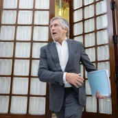 El ministro del Interior, Fernando Grande-Marlaska, a su salida del Congreso de los Diputados esta mañana. Jesús Hellín / Europa Press