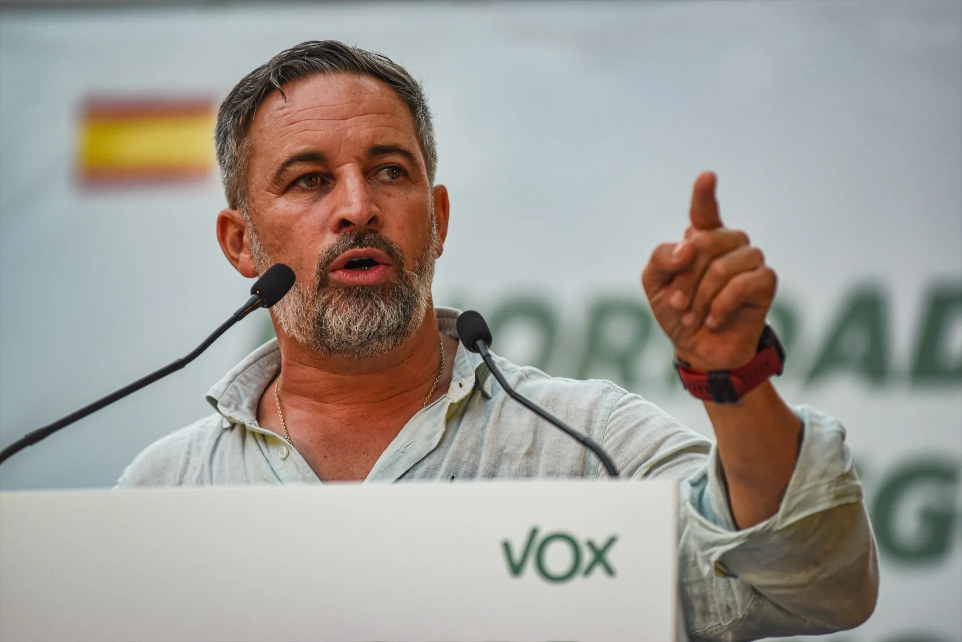 EuropaPress 7784336 lider vox santiago abascal interviene acto vox plaza marina sants 18 EuropaPress 7784336 lider vox santiago abascal interviene acto vox plaza marina sants 18