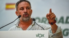 EuropaPress 7784336 lider vox santiago abascal interviene acto vox plaza marina sants 18