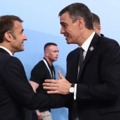 El presidente francés, Emmanuel Macron (1i), y el presidente del Gobierno, Pedro Sánchez (1d). Foto de archivo: Pool Moncloa / Fernando Calvo