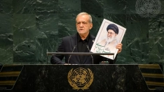 El presidente de Irán, Masoud Pezeshkian, durante su intervención en la Asamblea General de Naciones Unidas hoy. Fuente: UN Photo/Loey Felipe
