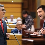 El ministro de la Presidencia, Justicia y Relaciones con las Cortes, Félix Bolaños (i); y el ministro de Derechos Sociales, Consumo y Agenda 2030, Pablo Bustinduy (d). Elaboración propia (Imágenes de Europa Press).