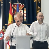 El ministro de Política Territorial y Memoria Democrática, Ángel Víctor Torres, comparece ante los medios tras una reunión del Comité de Situación de Ceuta. Gabriela Sardá Núñez / Europa Press