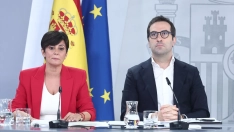 La ministra de Vivienda y Agenda Urbana, Isabel Rodríguez, y el vicepresidente primero y ministro de Economía, Comercio y Empresa, Carlos Cuerpo. Eduardo Parra / Europa Press