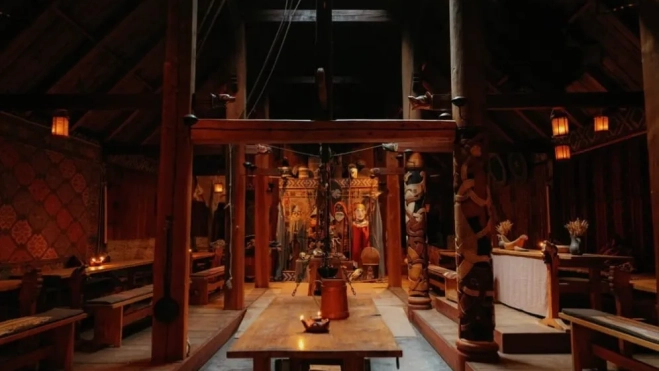 El centro Cultural nacional de Stiklestad, preserva el legado de Olav y ofrece experiencias culturales. La representación teatral de san Olav que recuerda los acontecimientos previos a la batalla, está entre los más conocidos El centro Cultural nacional de Stiklestad, preserva el legado de Olav y ofrece experiencias culturales. La representación teatral de san Olav que recuerda los acontecimientos previos a la batalla, está entre los más conocidos